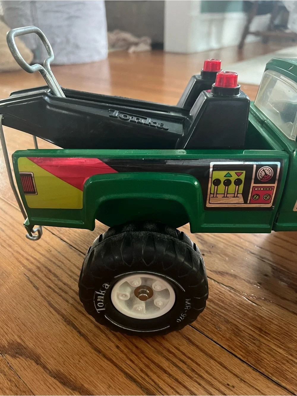 Vintage Metal Tonka 24HR Tow Truck